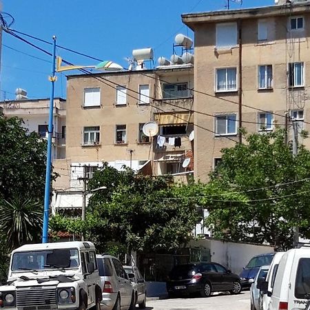 Sunny Apartment In Quiet Part Of Centre Sarandë エクステリア 写真