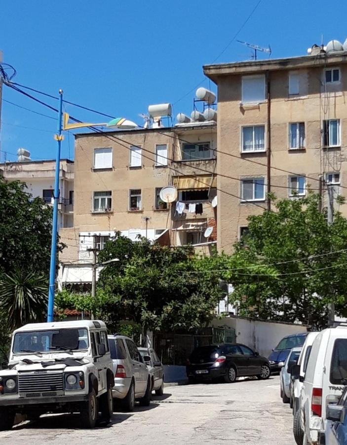 Sunny Apartment In Quiet Part Of Centre Sarandë エクステリア 写真